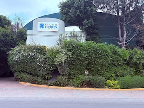 Fachada de la propiedad