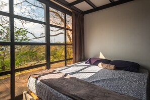 In-room safe, free WiFi, bed sheets - Monteclaro Campestre (Sopetran)