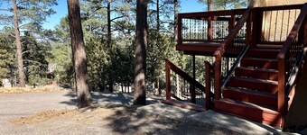 Smuggler's Run- Cozy Forest Retreat