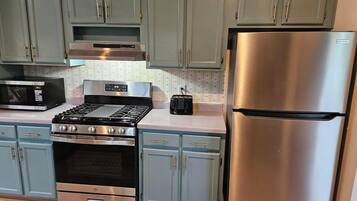 Microondas, placa de cocina