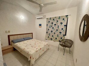 2 chambres, fer et planche à repasser, accès au Wi-Fi (inclus)