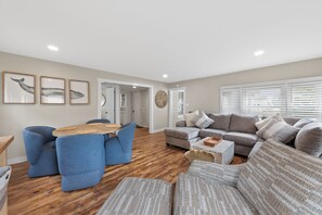 Smart TV, video games