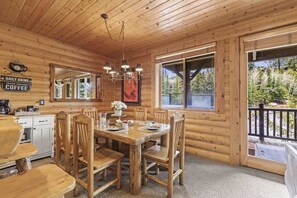 Dining - Abode at Black Bear #207, hot tub, pool & gym, Deer Valley (Park City)