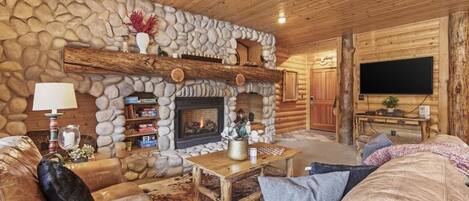 TV, fireplace, offices