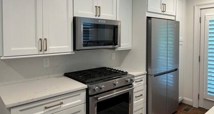 Only the Best! 2 Bedroom 2 Full Bath Complete Remodel. High End Finishes!