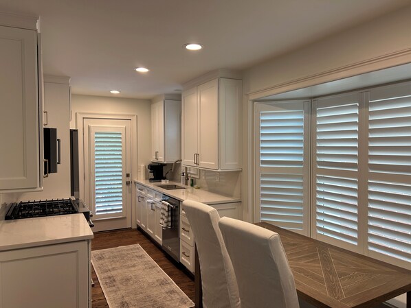 Fridge, microwave, oven, stovetop - Only the Best! 2 Bedroom 2 Full Bath Complete Remodel. High End Finishes! (Birmingham)