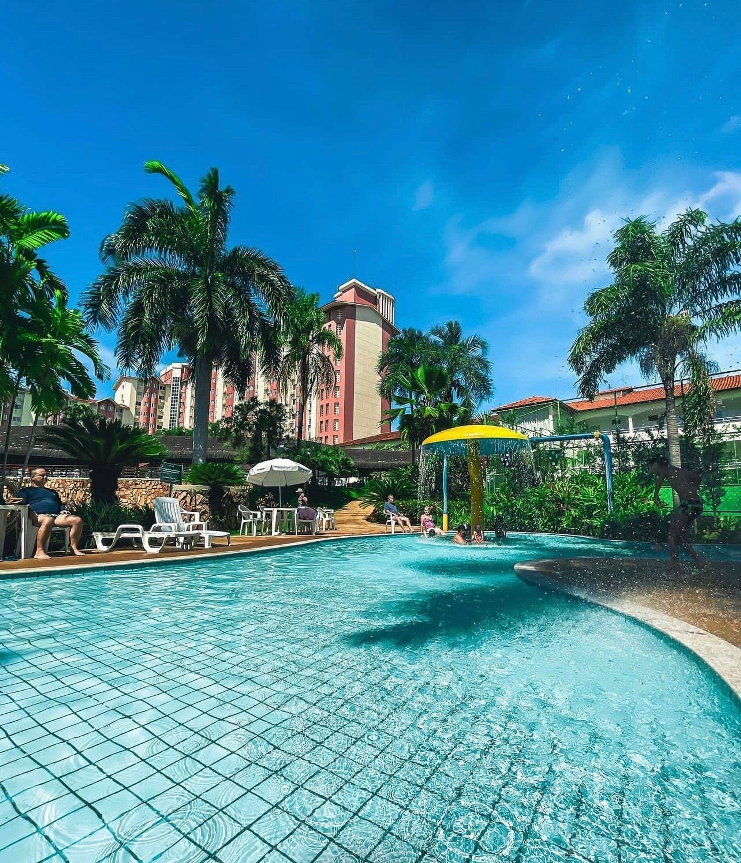 7 piscinas externas, barracas de cortesia, espreguiçadeiras