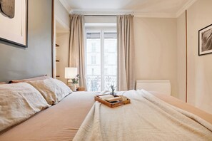 Bügeleisen/Bügelbrett, WLAN, Bettwäsche