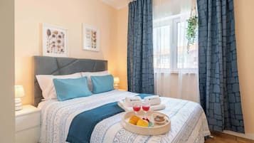 3 chambres, fer et planche à repasser, lit parapluie, Wi-Fi gratuit