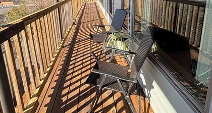 Convenient to the North Shore walk to Lake Superior, centrally located 2 bedroom