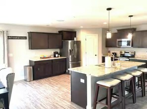 Microwave, oven, stovetop, dishwasher