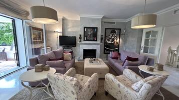 4 bedrooms