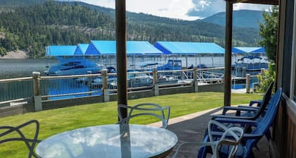 Lakeside Lodging steps from the Water at Clipper Marina in Priest Lake Idaho