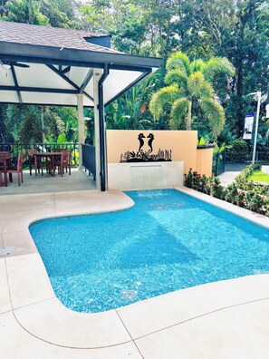 Piscine extérieure