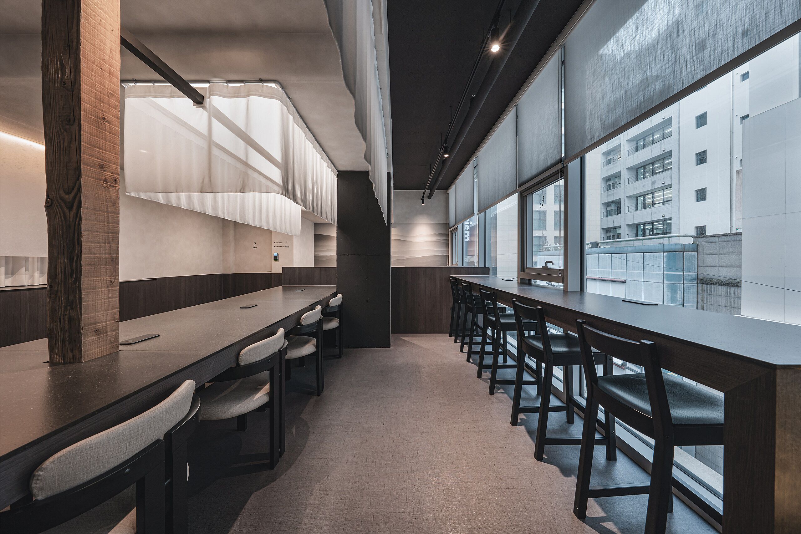 로비 좌석 공간