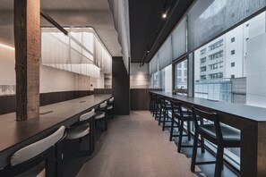 Lobby sitting area - GOYOO INN & CABINS (Seoul)