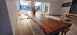 Living area - Hotel Favare (Jaco)