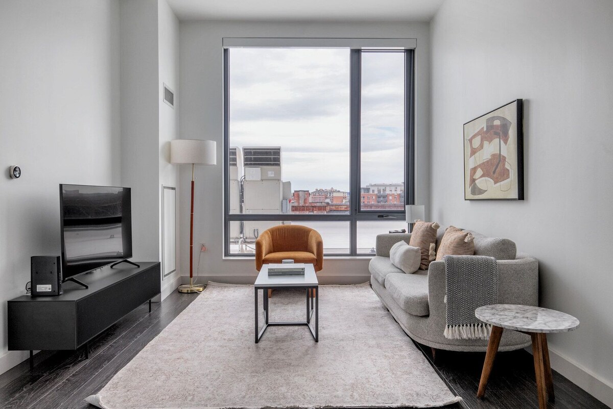 Blueground | Central-Maverick Square, pool, nr Boston Harbor