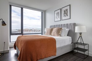 2 dormitorios, tabla de planchar con plancha, wifi y ropa de cama