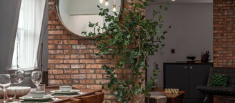 Spacious, Sleek, and Luxurious two-bedroom in Historic Westside of Providence