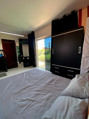 1 bedroom, iron/ironing board, WiFi, bed sheets