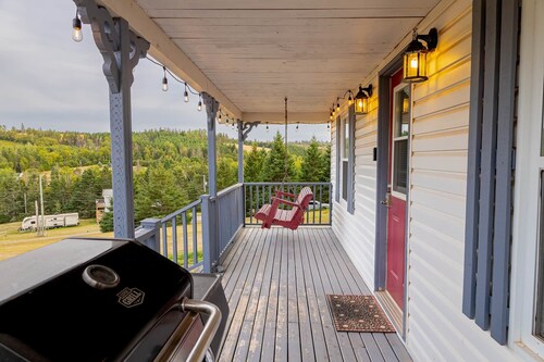 Charming Cavendish-Area Cottage with River Views—Peaceful PEI Retreat