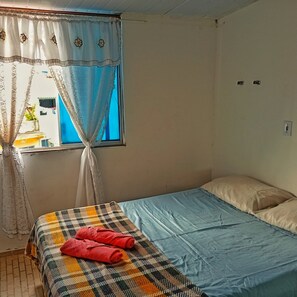 1 chambre, accès au Wi-Fi (inclus), literie fournie