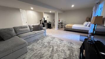 1 habitación, tabla de planchar con plancha, wifi y ropa de cama