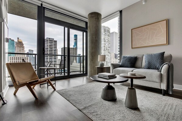 Télévision, chaîne hi-fi