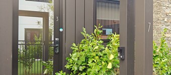 A Quiet Modern / Brand New Gem