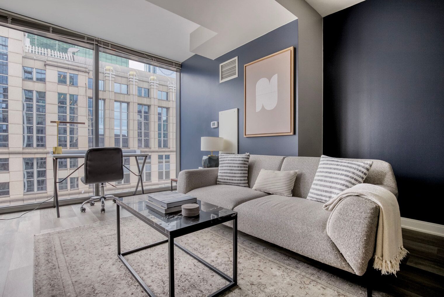 テレビ、ステレオ