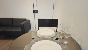Apartemen, 1 Tempat Tidur Queen, Bebas Asap Rokok | 1 kamar tidur, Wi-Fi gratis, dan seprai linen