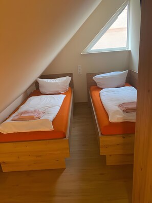 1 chambre, Wi-Fi gratuit, draps fournis