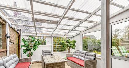 Ferienwohnung 'Am Alpakahof' mit privater Terrasse, privatem Garten und Wi-Fi