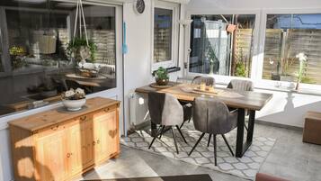 Buiten dineren