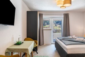 1 habitación, wifi gratis y ropa de cama