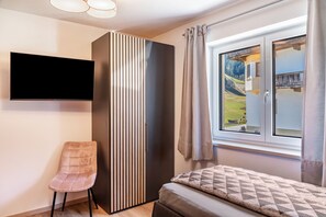 3 makuuhuonetta, ilmainen Wi-Fi, vuodevaatteet