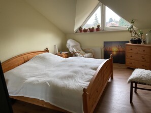 2 Schlafzimmer, Bügeleisen/Bügelbrett, kostenloses WLAN, Bettwäsche