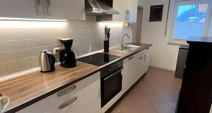Apartamento 'Im Thüringer Wald' con vistas a la montaña, terraza privada y Wi-Fi