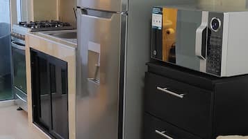 Microwave, oven