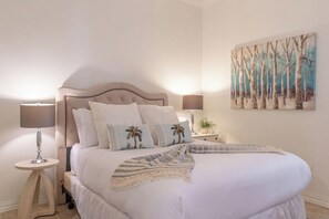 1 chambre, fer et planche à repasser, lit parapluie, Wi-Fi gratuit