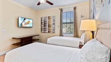 8 Schlafzimmer, Schreibtisch, Bügeleisen/Bügelbrett, kostenloses WLAN