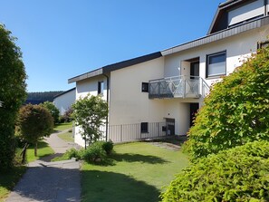 Exterior - Studio 'Schwarzwaldblick F with Pool App 3' with Balcony and Wi-Fi (Schönwald im Schwarzwald)