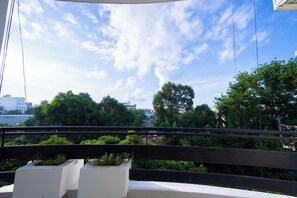 View from property - Cozy, Clean, Quiet, budget, 10 mins from the airport (Hồ Chí Minh)