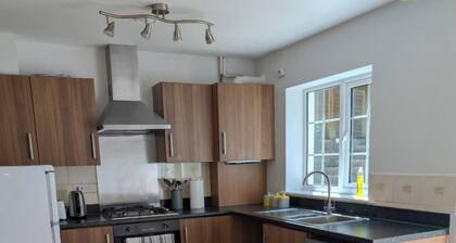 Enbrook Valley House - 3 Bedrooms, Folkestone