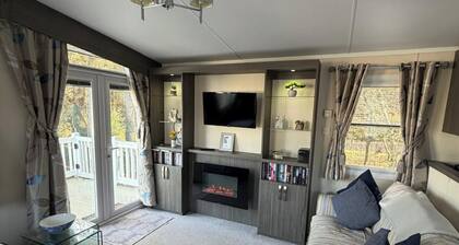 2-Bed Ringwood Cabin - incl Park Pass, SelfCheckin