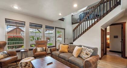 Pet Friendly Dover Bay Getaway