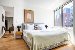 2 chambres, fer et planche à repasser, Wi-Fi, draps fournis