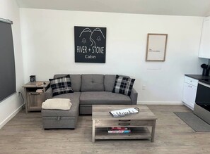 Fernseher, Kamin, Arbeitsbereiche