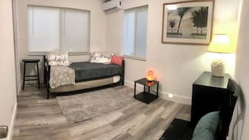 2 sovrum, strykjärn/strykbräda, wi-fi och sängkläder